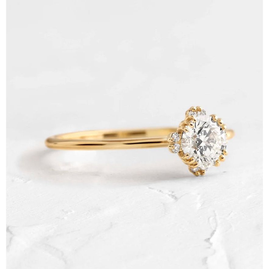 Round Cut Delicate Engagement Ring