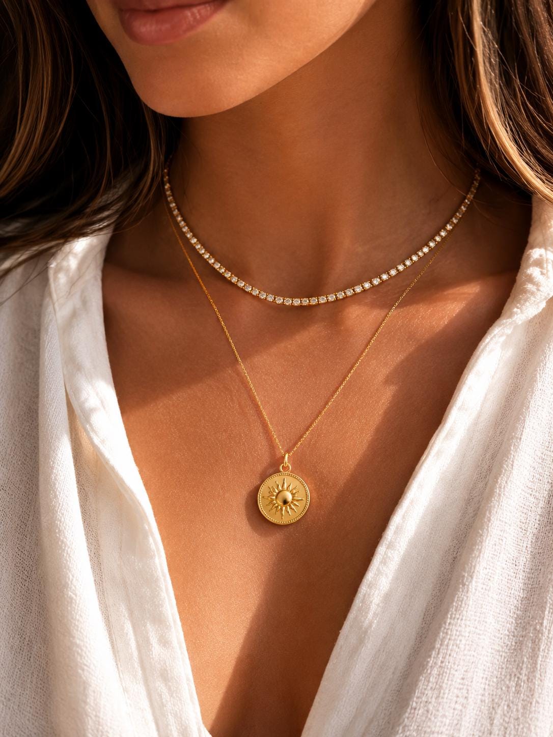 Sun coin Medallion Pendant 14K Solid Gold Sun Pendant Celestial Coin Necklace Minimalist Gold Medallion Handmade Fine Jewelry
