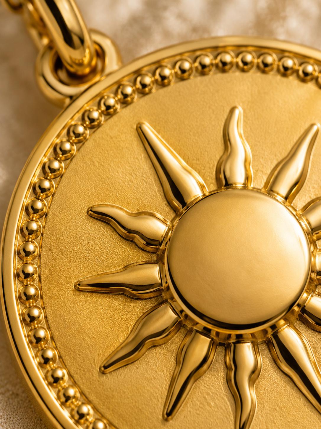 Sun coin Medallion Pendant 14K Solid Gold Sun Pendant Celestial Coin Necklace Minimalist Gold Medallion Handmade Fine Jewelry